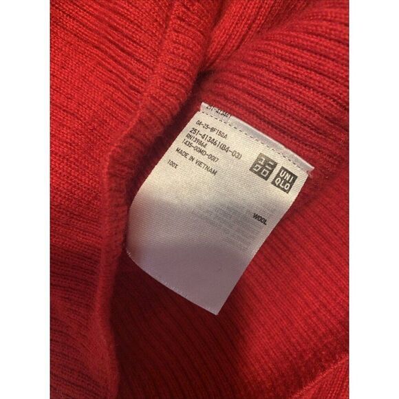 Uniqlo Womens Solid Red Fitted 100% Wool Long Sleeve Crew Neck Sweater Xs - Picture 3 of 4